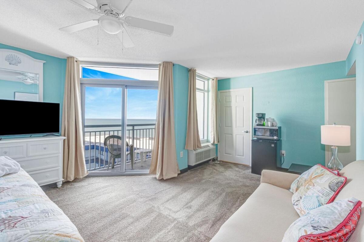 Ocean Front Grand Atlantic 4 Bedroom 3 Bathroom Grand Atlantic Resort マートルビーチ エクステリア 写真
