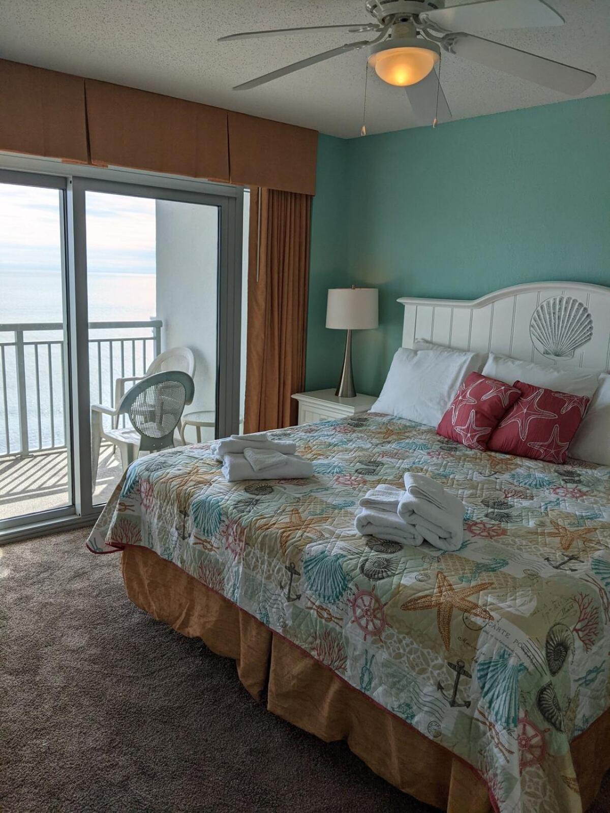 Ocean Front Grand Atlantic 4 Bedroom 3 Bathroom Grand Atlantic Resort マートルビーチ エクステリア 写真